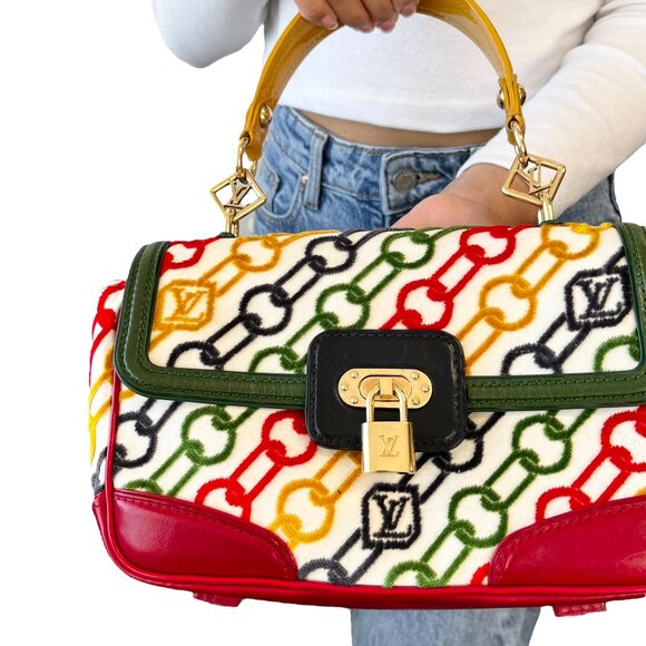 LOUIS VUITTON Vintage LV Logo Velvet Chain Dolly Bag Pochette [104062] - Picture 3 of 14